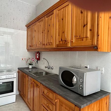 Arzella Apartments Xlendi Stylish Stay Near Beach Local Eats Ngoại thất bức ảnh