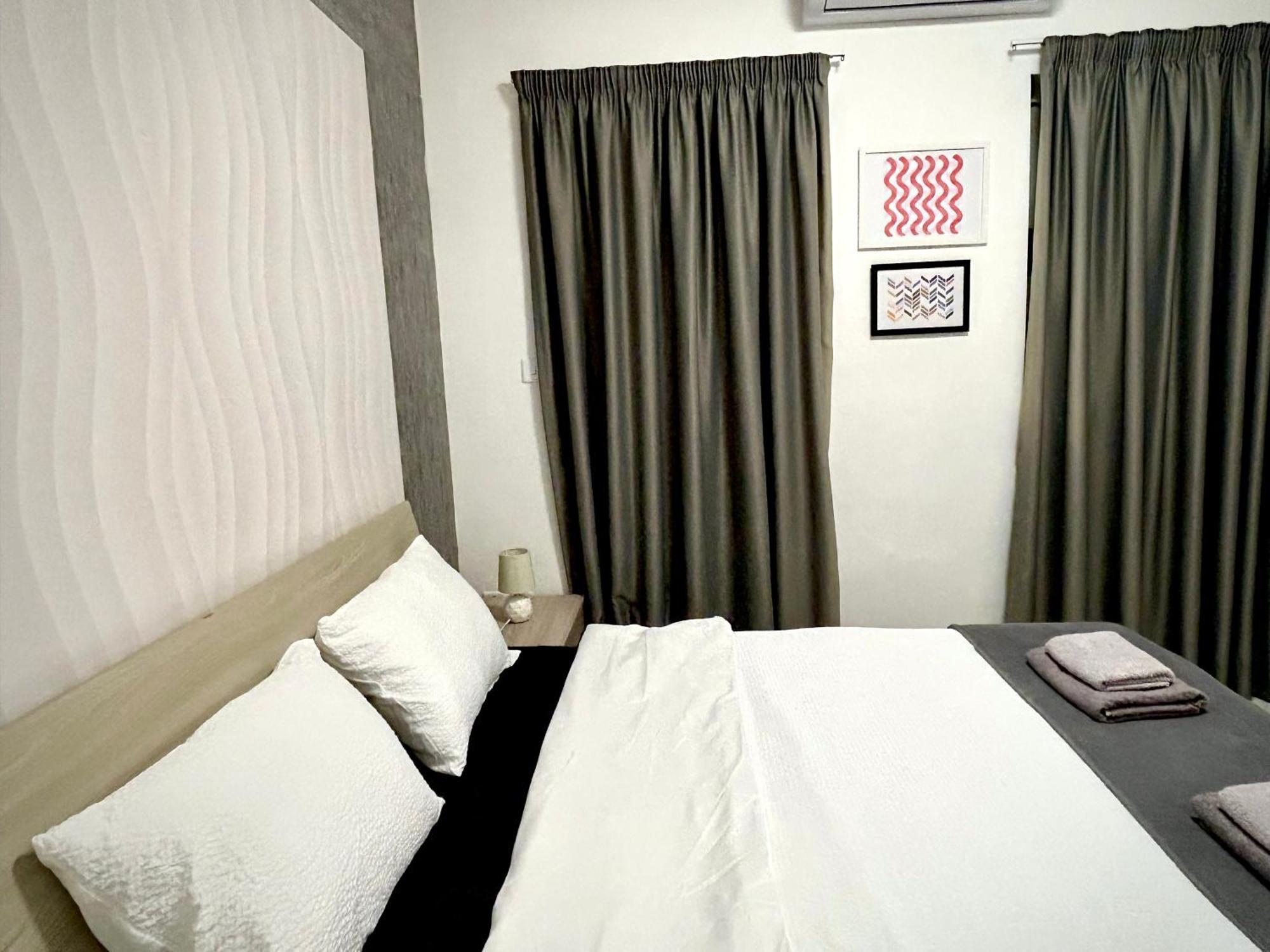 Arzella Apartments Xlendi Stylish Stay Near Beach Local Eats Ngoại thất bức ảnh