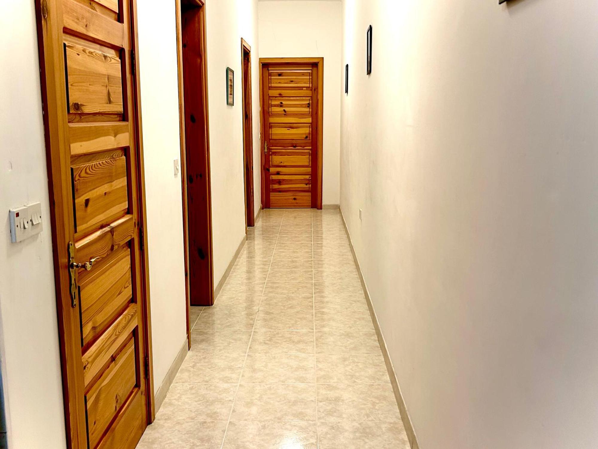 Arzella Apartments Xlendi Stylish Stay Near Beach Local Eats Ngoại thất bức ảnh